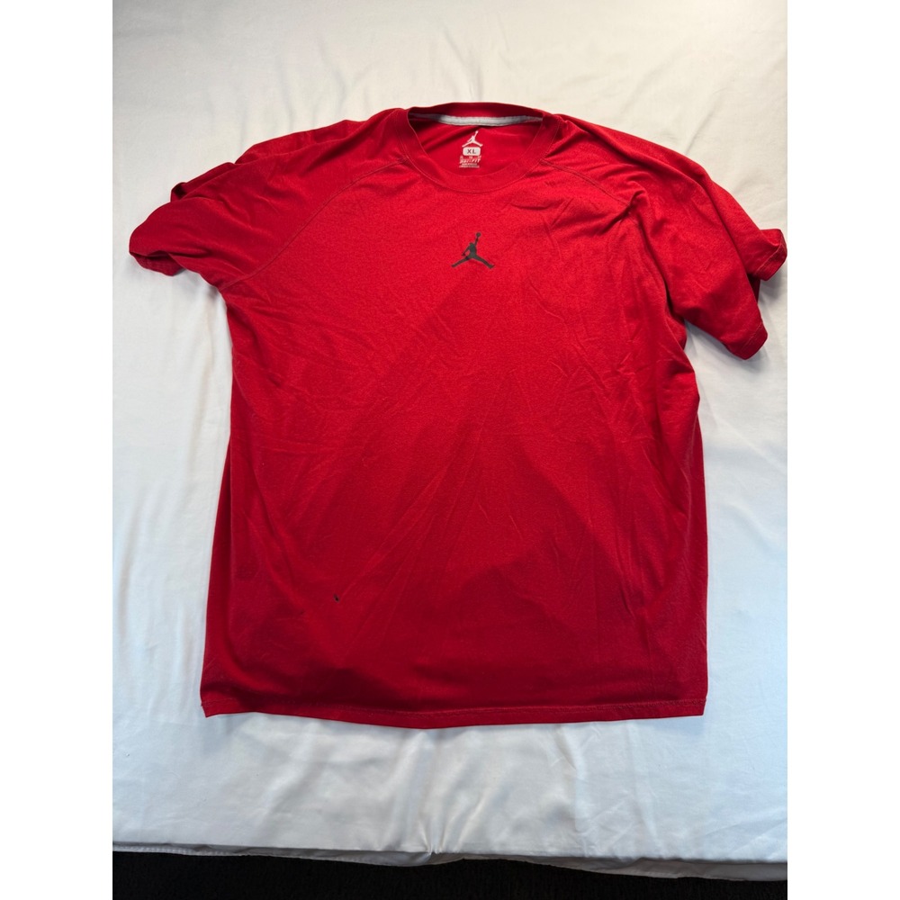 Jordan Mens Dri-FIT T-Shirt XL Red Jumpman Logo Short Sleeve Athletic Gym Shirt